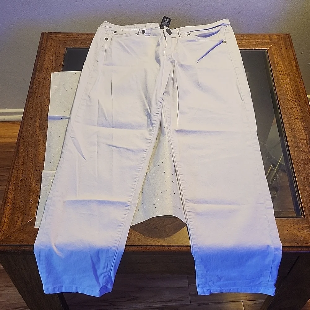 Guess Denim Duo in Blue and White - Picture 8 of 8